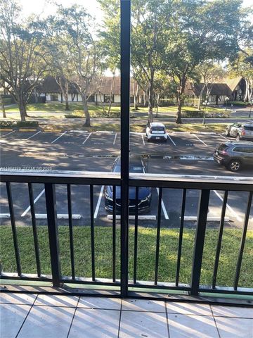 3760 Inverrary Dr 2Z, Lauderhill, FL 33319