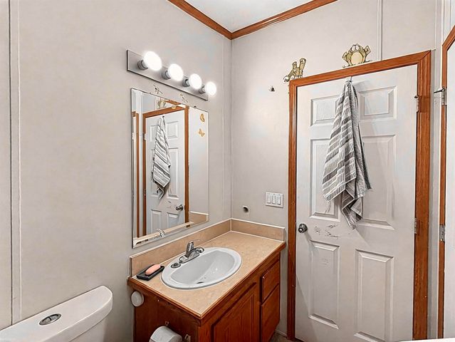 46688 Lemans Court, Macomb, MI 48044