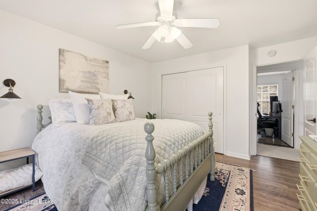 5253 Craigs Creek Dr, Louisville, KY 40241