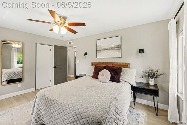 7371 Linden Road, Swartz Creek, MI 48473