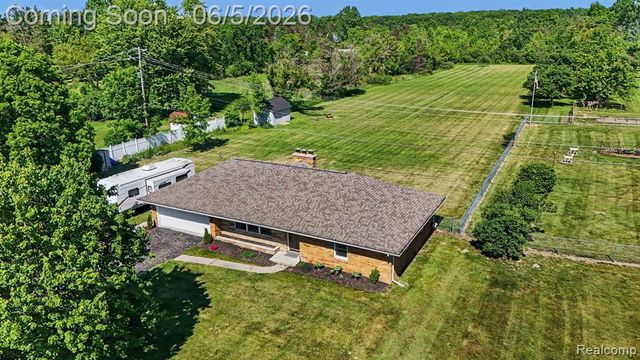 7371 Linden Road, Swartz Creek, MI 48473