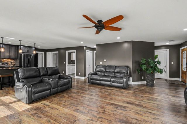 777 Quillett Drive, Beaverton, MI 48612