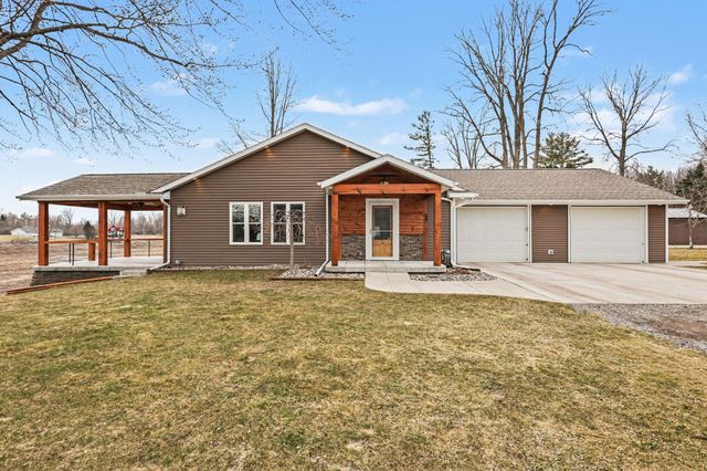 777 Quillett Drive, Beaverton, MI 48612