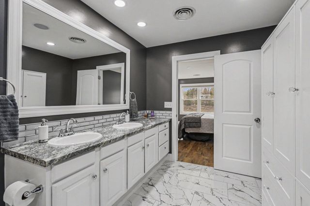 777 Quillett Drive, Beaverton, MI 48612