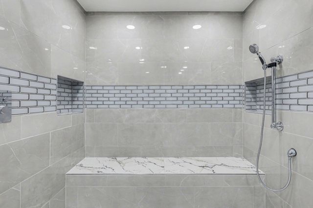 777 Quillett Drive, Beaverton, MI 48612
