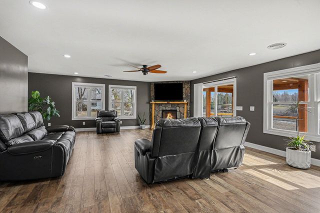 777 Quillett Drive, Beaverton, MI 48612