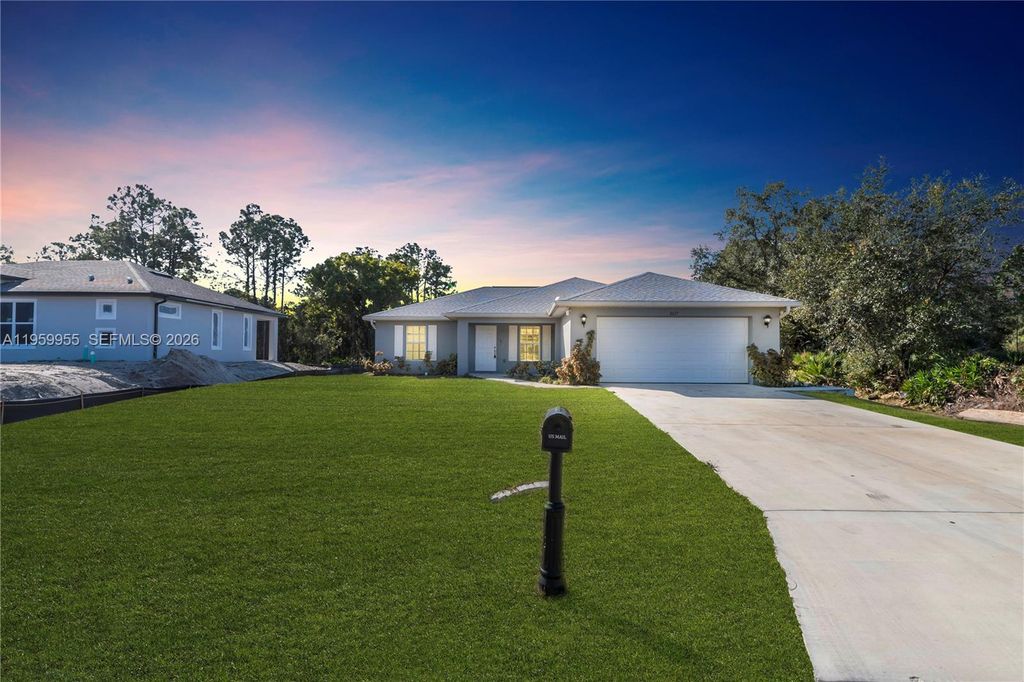 2617 53rd ST W, Lehigh Acres, FL 33971