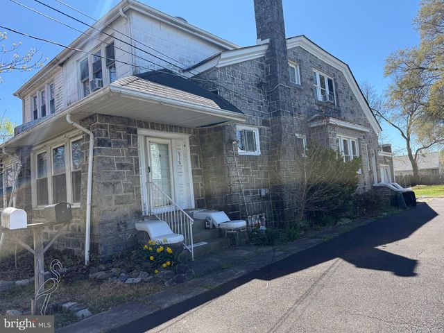 310 WYNNEWOOD AVE, Croydon, PA 19021