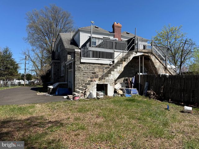 310 WYNNEWOOD AVE, Croydon, PA 19021