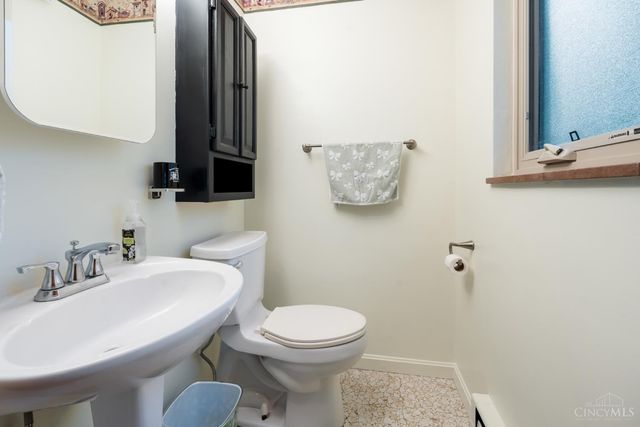 9032 Oak Drive, Loveland, OH 45140