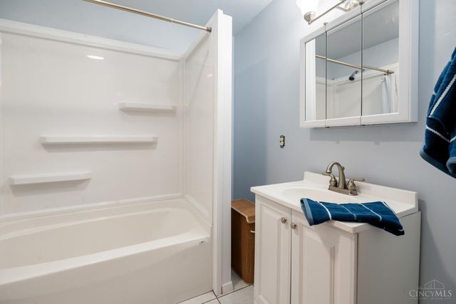 9032 Oak Drive, Loveland, OH 45140