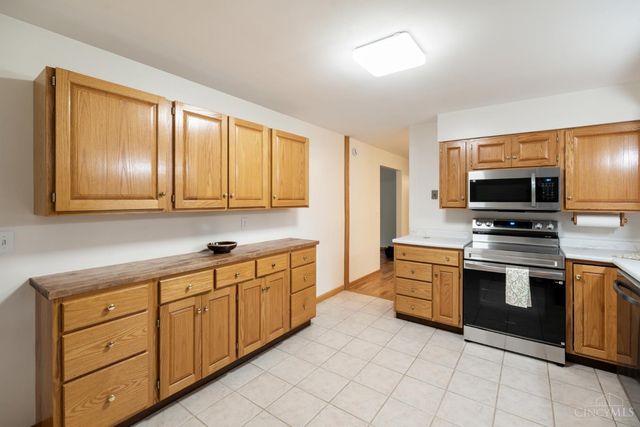 9032 Oak Drive, Loveland, OH 45140