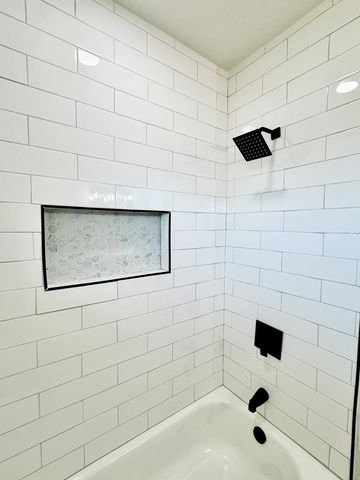 811 NW 12th St, Andrews, TX 79714