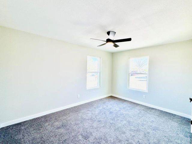 811 NW 12th St, Andrews, TX 79714