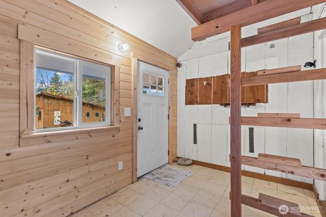 13470 Salmon La Sac Road, Ronald, WA 98940