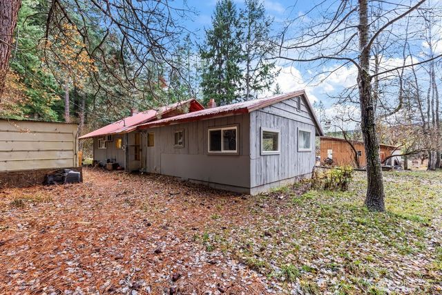 13470 Salmon La Sac Road, Ronald, WA 98940