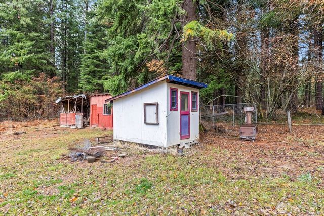 13470 Salmon La Sac Road, Ronald, WA 98940