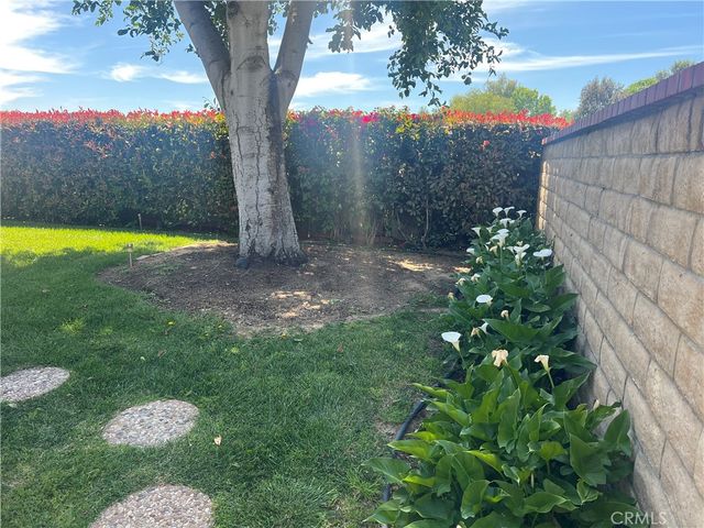 22932 Beech Creek, Valencia, CA 91354