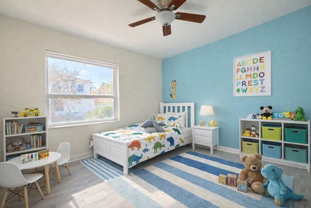 1116 SW 180 Terrace, Pembroke Pines, FL 33029