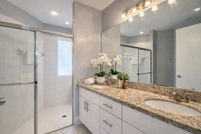 1116 SW 180 Terrace, Pembroke Pines, FL 33029