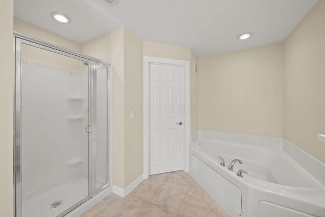 4202 Colister Drive, 9, Dublin, OH 43016