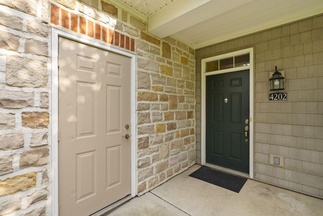 4202 Colister Drive, 9, Dublin, OH 43016