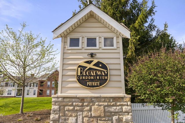 4202 Colister Drive, 9, Dublin, OH 43016