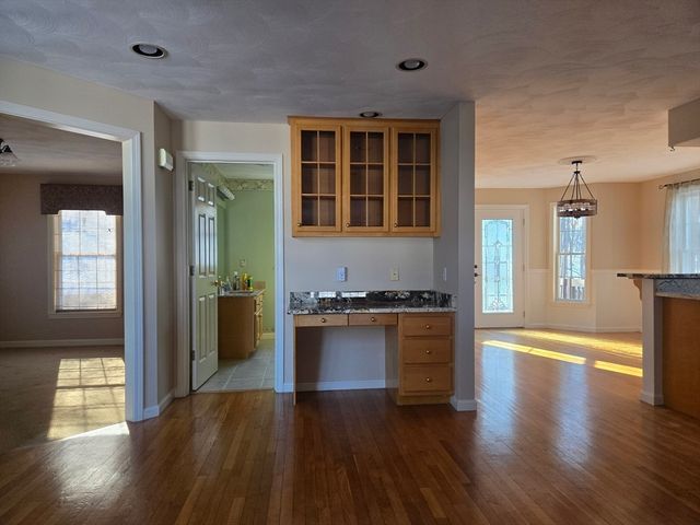 7 Tree Top Way, Methuen, MA 01844