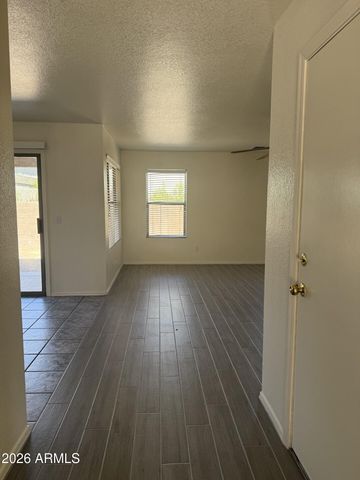 2448 E HAZELTINE Way, Chandler, AZ 85249