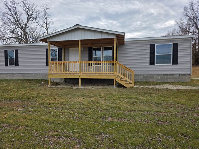 210 W Oak Street, Conway, MO 65632