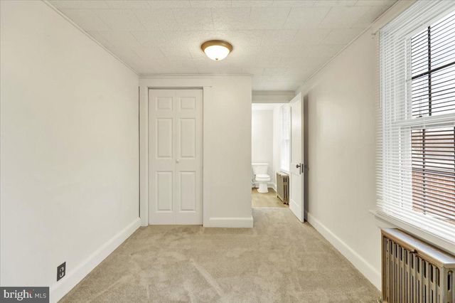 26 S CHURCH ST, Robesonia, PA 19551