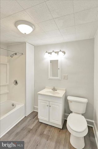 26 S CHURCH ST, Robesonia, PA 19551