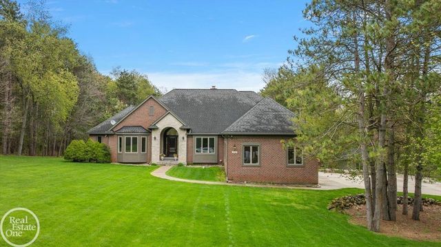 170 Fern Drive, Addison Twp, MI 48367