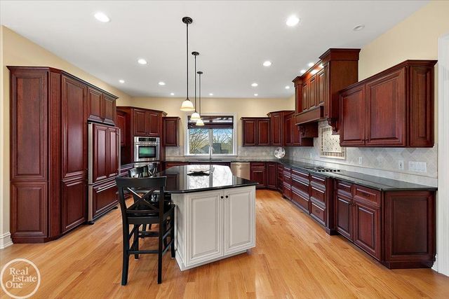 170 Fern Drive, Addison Twp, MI 48367