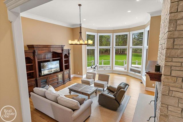 170 Fern Drive, Addison Twp, MI 48367