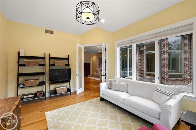170 Fern Drive, Addison Twp, MI 48367