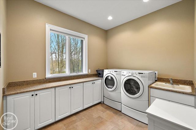 170 Fern Drive, Addison Twp, MI 48367