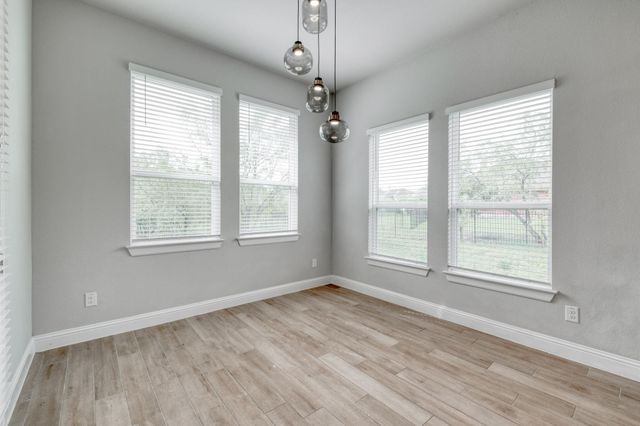 359 Raptor Beak WAY, Cedar Creek, TX 78612