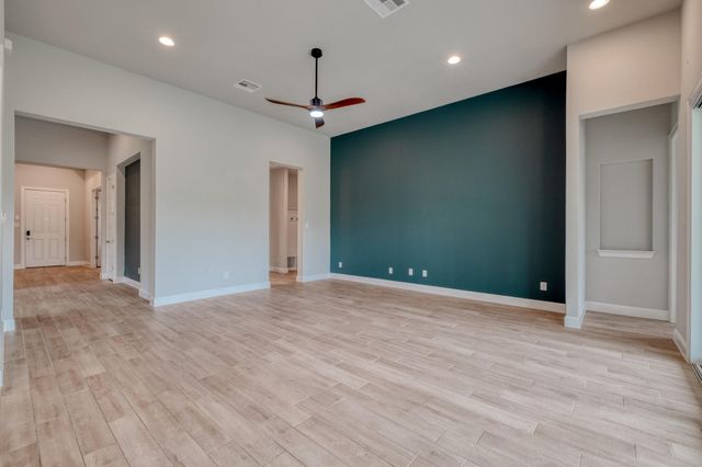 359 Raptor Beak WAY, Cedar Creek, TX 78612