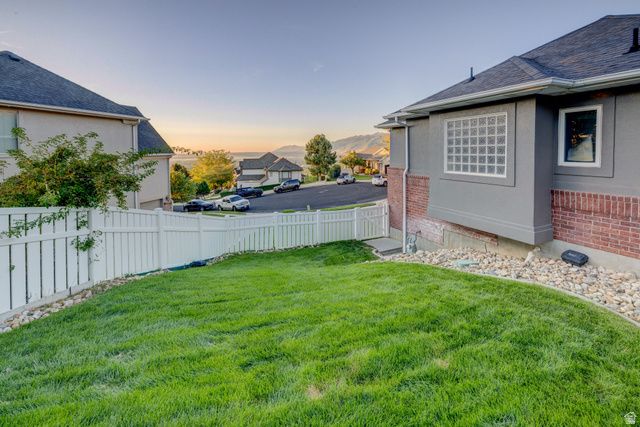 1138 IRONWOOD CIR, North Salt Lake, UT 84054
