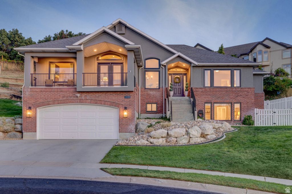 1138 IRONWOOD CIR, North Salt Lake, UT 84054