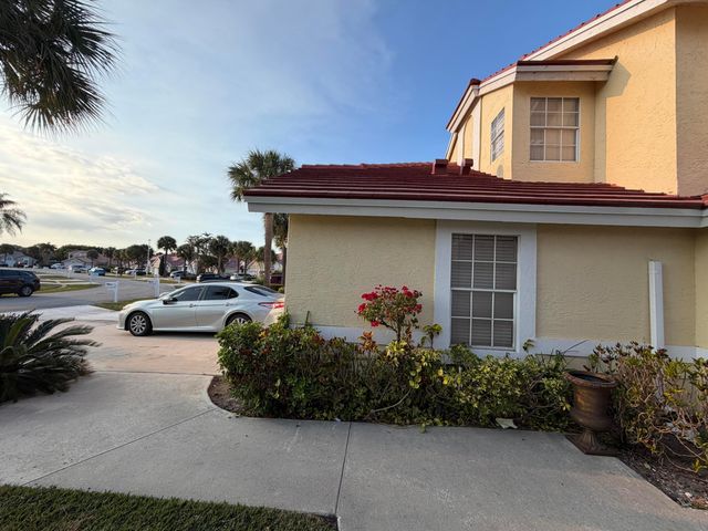 6132 Bear Creek Court, Lake Worth, FL 33467