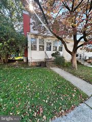 8019 RYERS AVE, Philadelphia, PA 19111