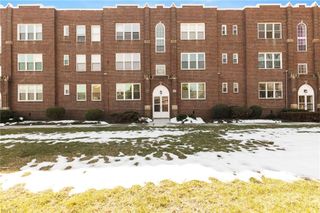 230 Swimming Point WALK B6, Portsmouth, VA 23708