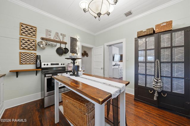 914 S Main Street, Breaux Bridge, LA 70517