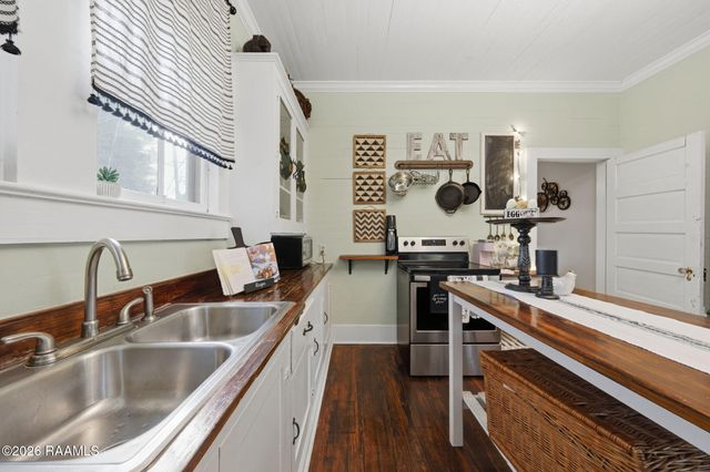 914 S Main Street, Breaux Bridge, LA 70517