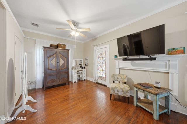 914 S Main Street, Breaux Bridge, LA 70517
