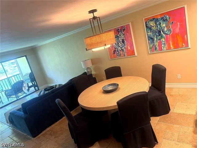 800 MISTY PINES CIR 202, Naples, FL 34105