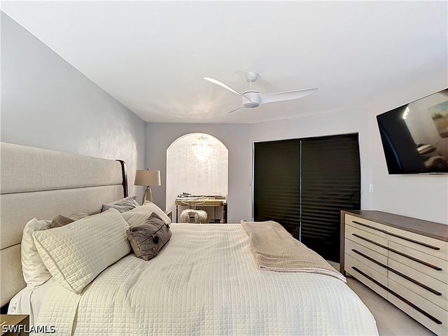 800 MISTY PINES CIR 202, Naples, FL 34105