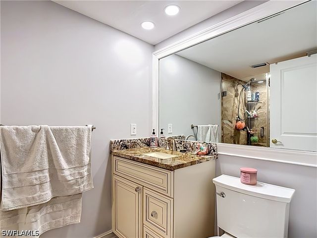 800 MISTY PINES CIR 202, Naples, FL 34105